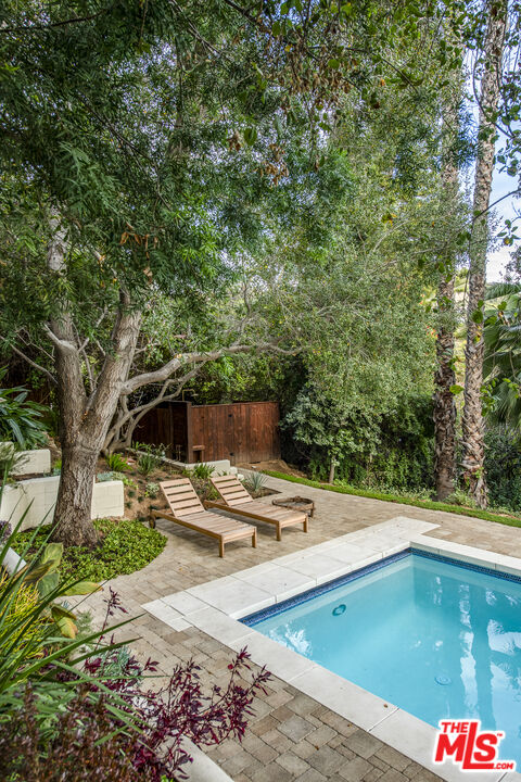 4458 Dundee Dr