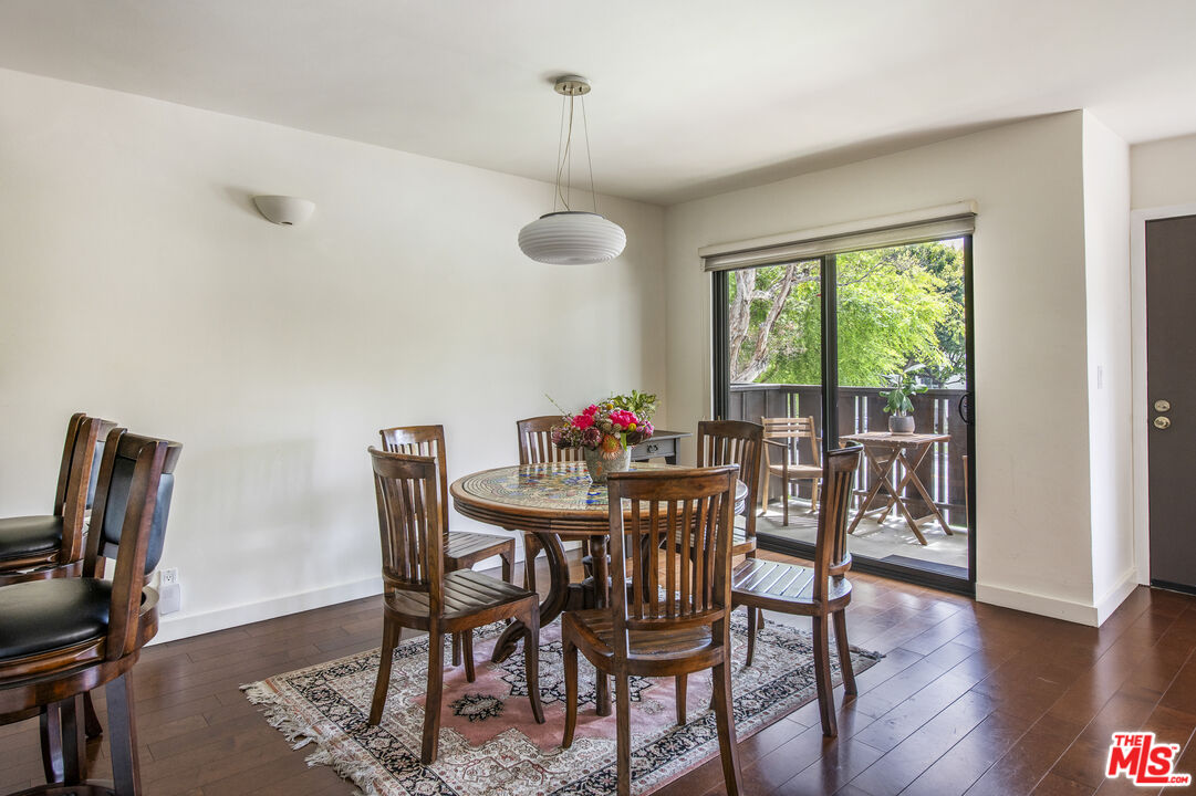 1301 17th St Unit: 102