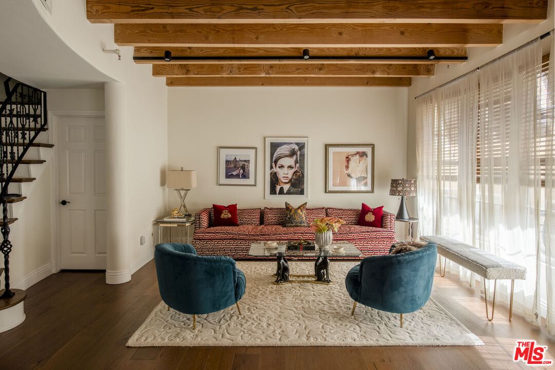 4360 Ventura Canyon Ave Unit: 3