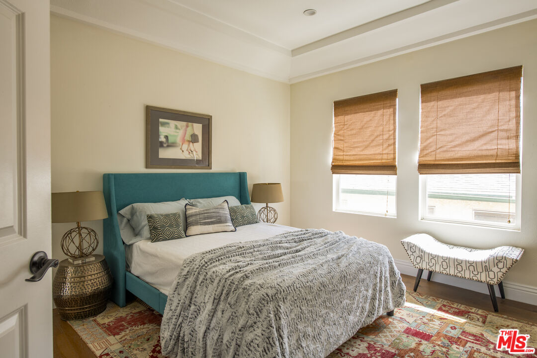 4360 Ventura Canyon Ave Unit: 3