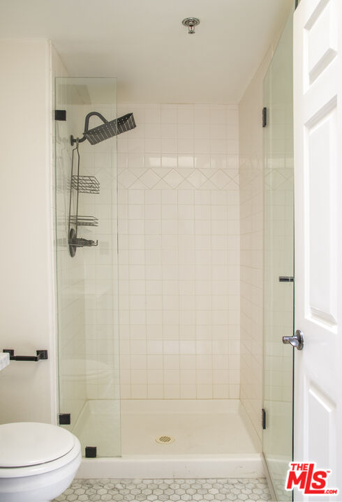 4360 Ventura Canyon Ave Unit: 3