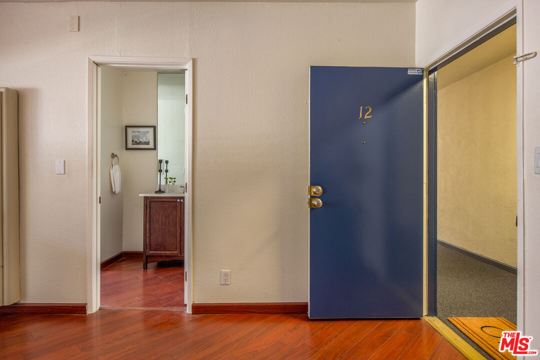 4361 Berryman Ave Unit: 12