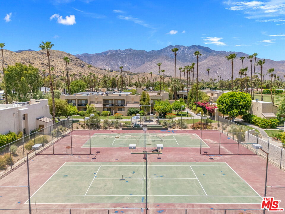 5300 E Waverly Dr Unit: 4202