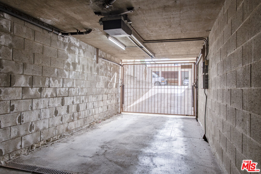 1248 23rd St Unit: 1