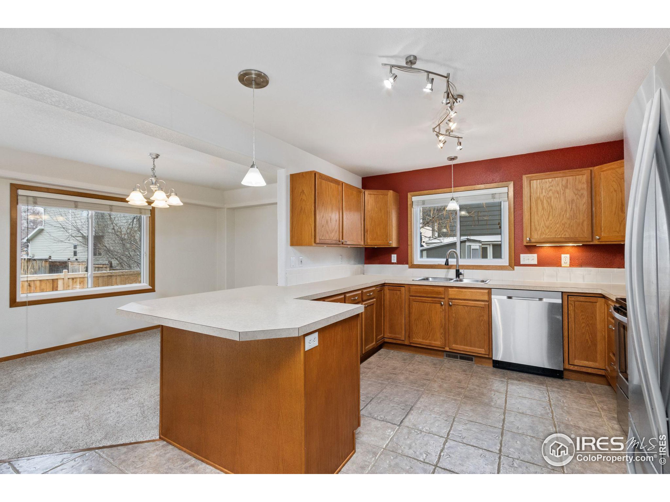 1508 Ambrosia Ct