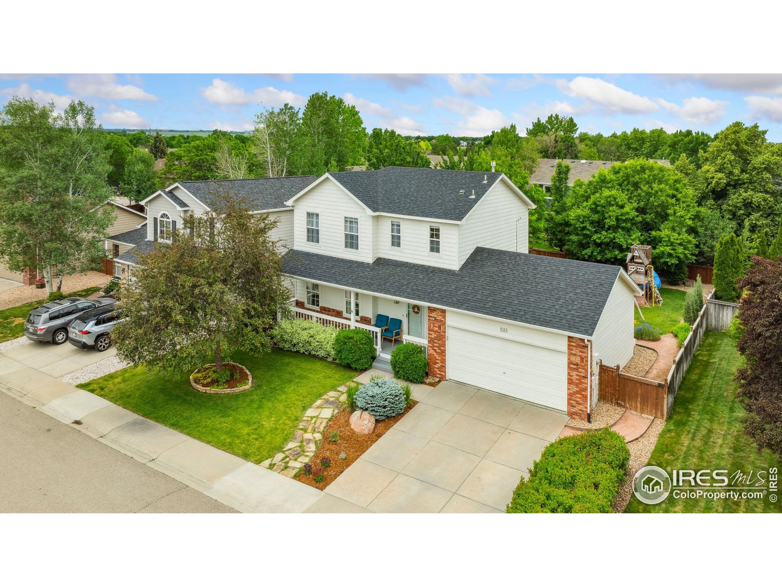 533 Dunraven Dr