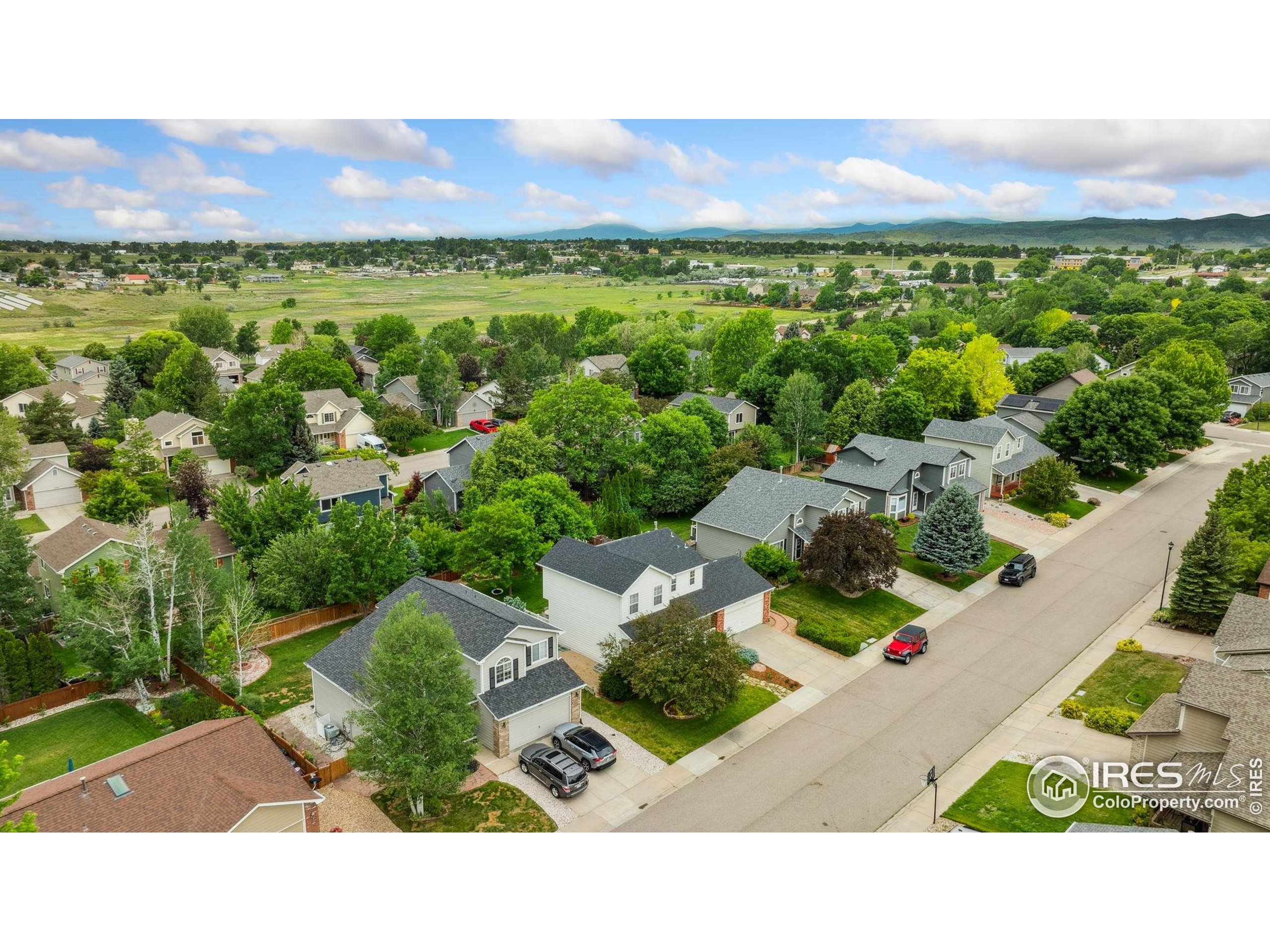 533 Dunraven Dr
