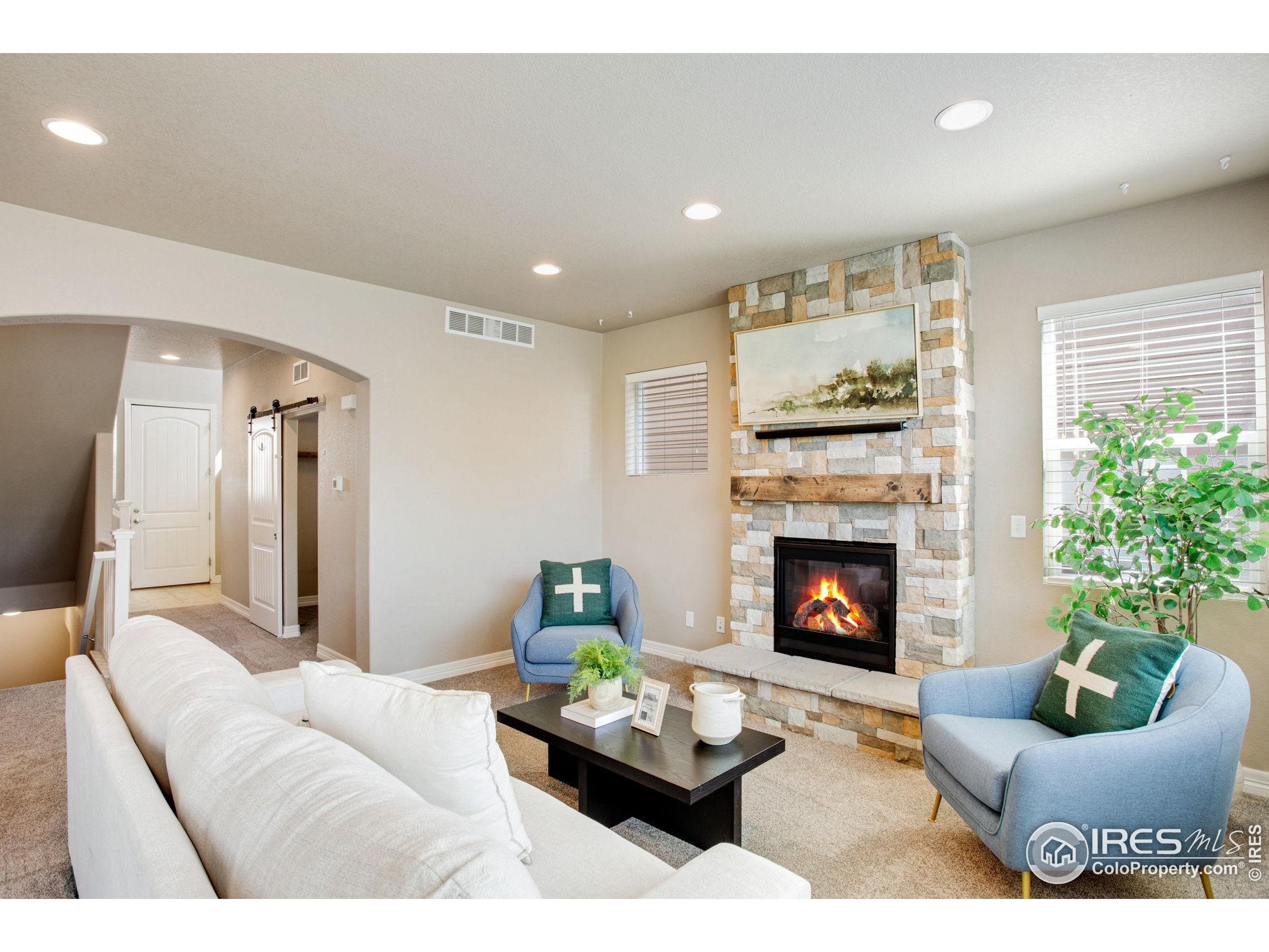 2227 Sherwood Forest Ct