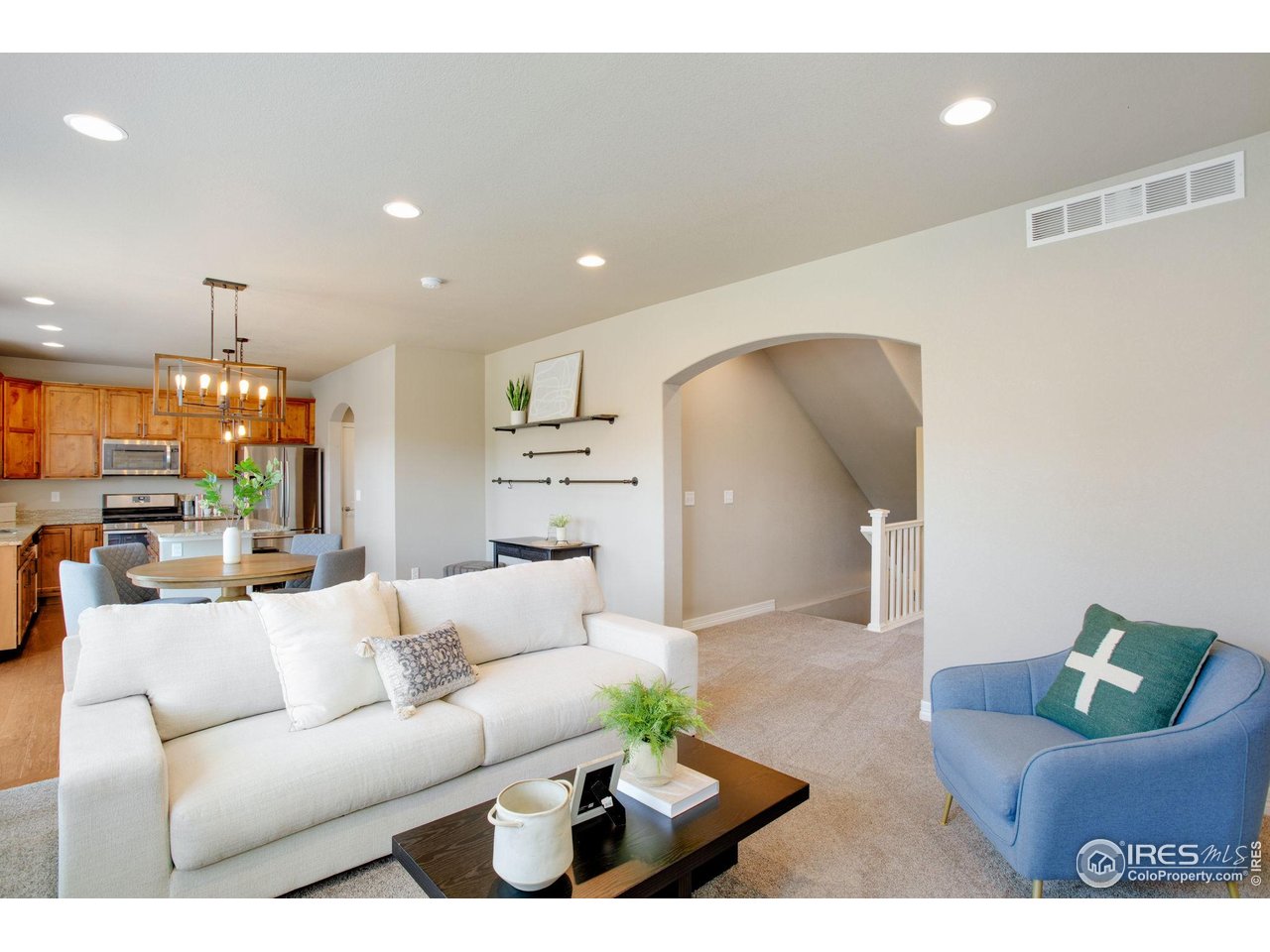 2227 Sherwood Forest Ct