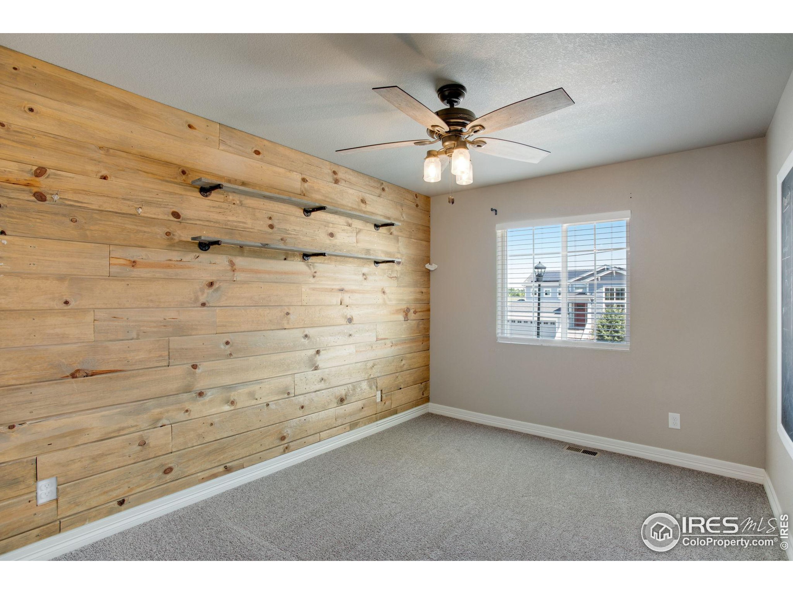 2227 Sherwood Forest Ct