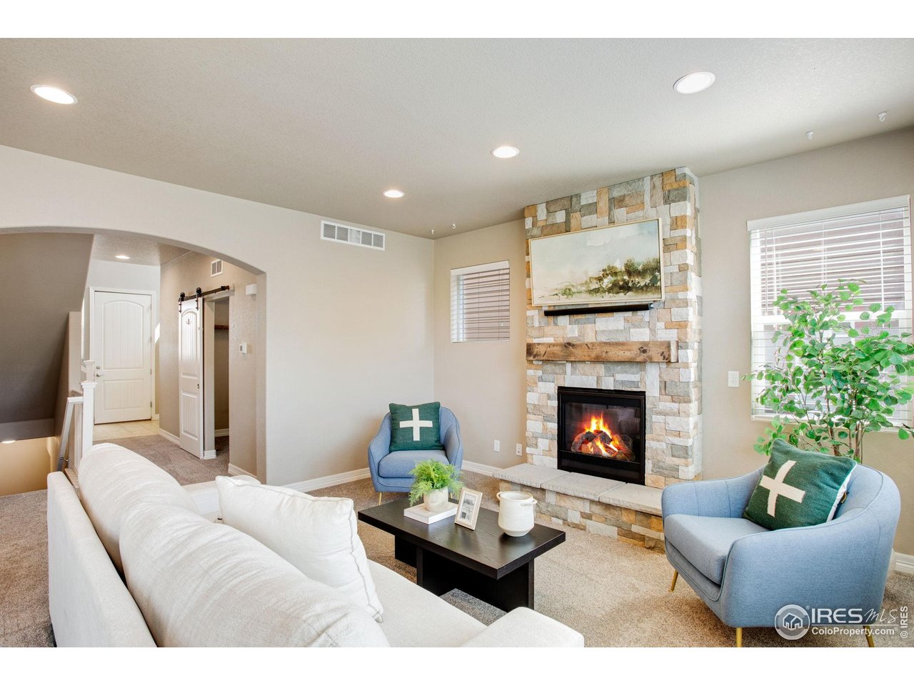 2227 Sherwood Forest Ct