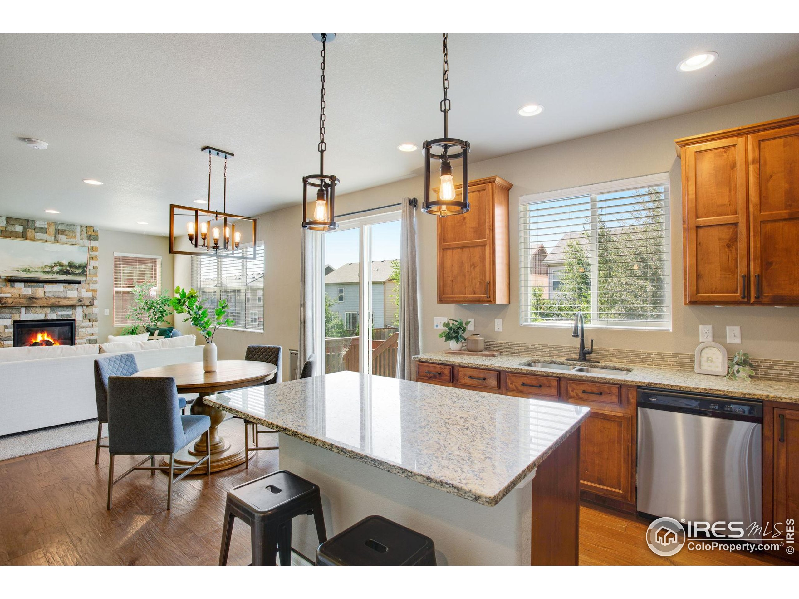 2227 Sherwood Forest Ct