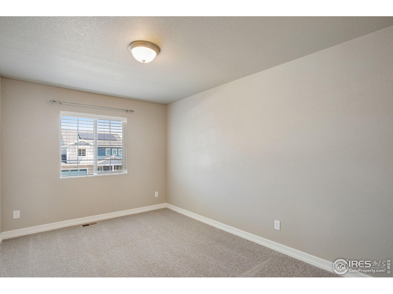 2227 Sherwood Forest Ct