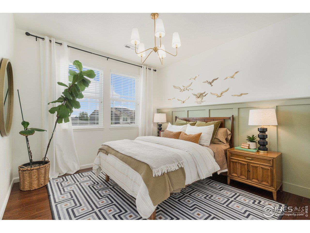 2313 Lodgepole Creek Dr