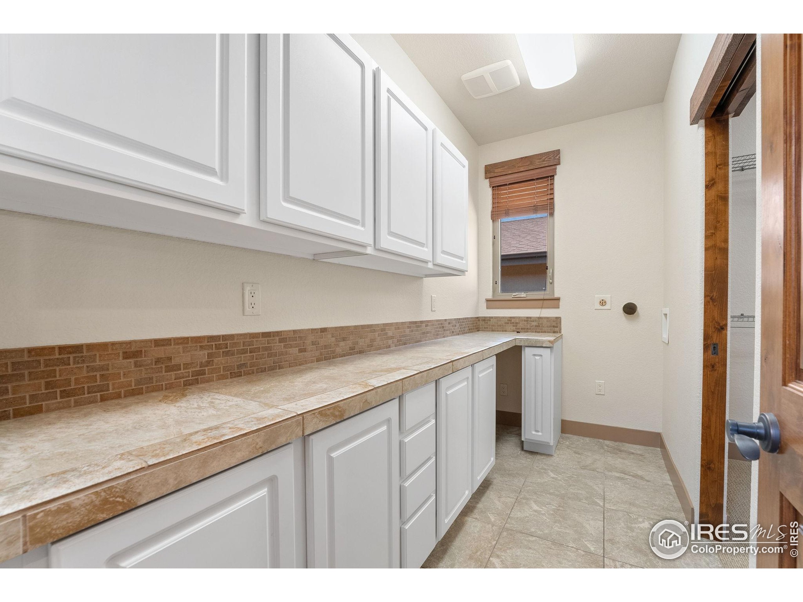 6558 Murano Dr