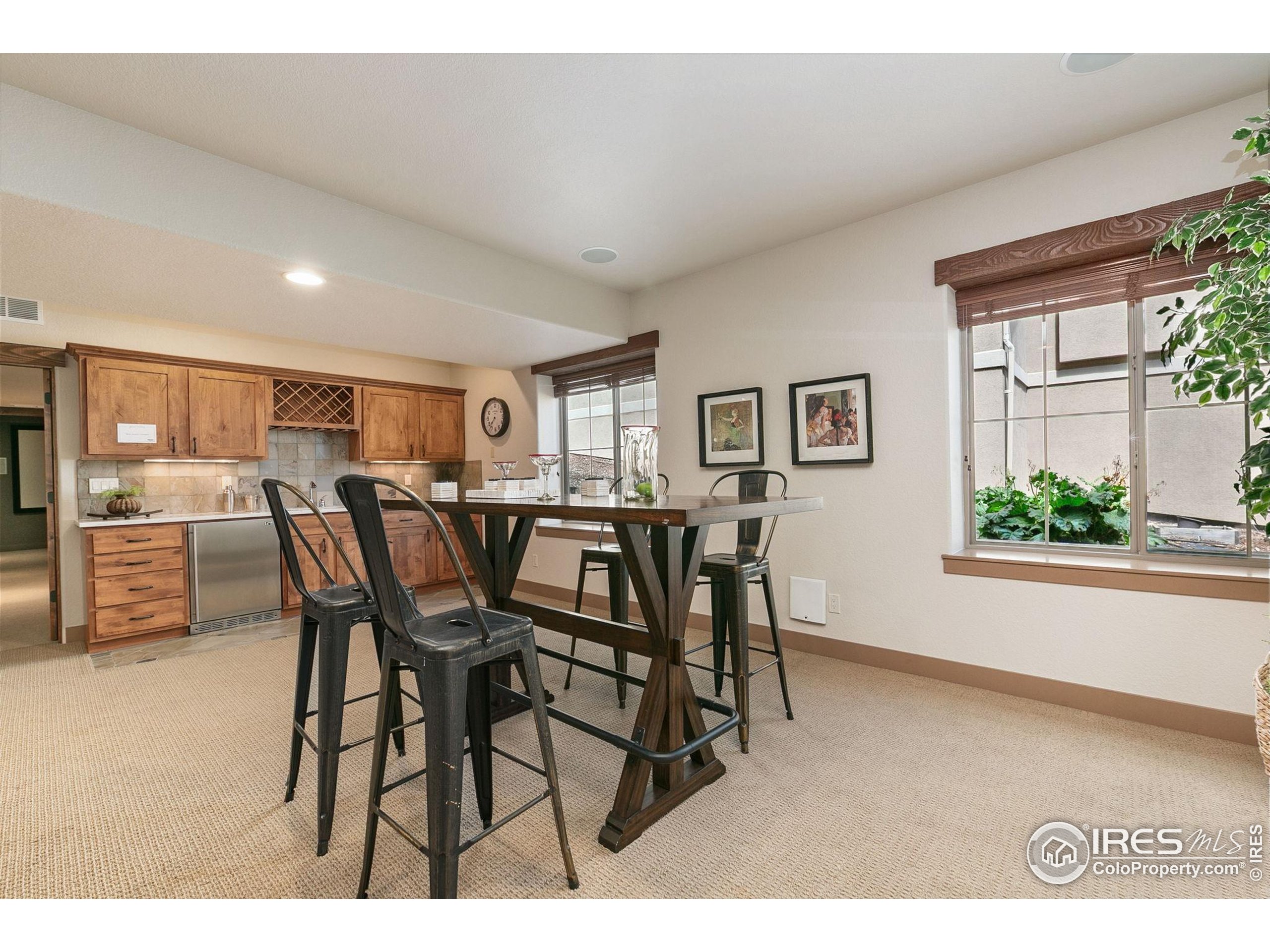 6558 Murano Dr