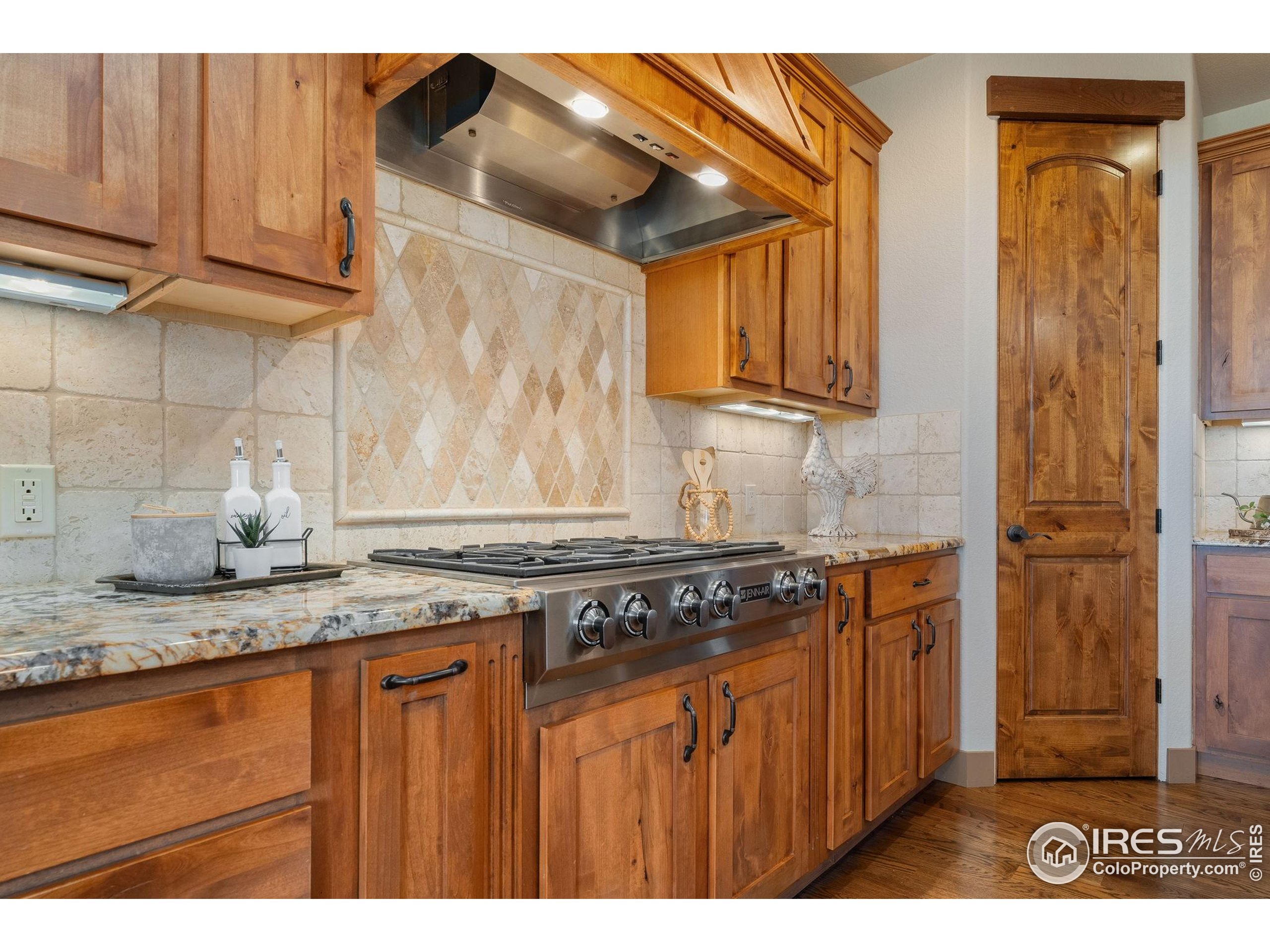 6558 Murano Dr