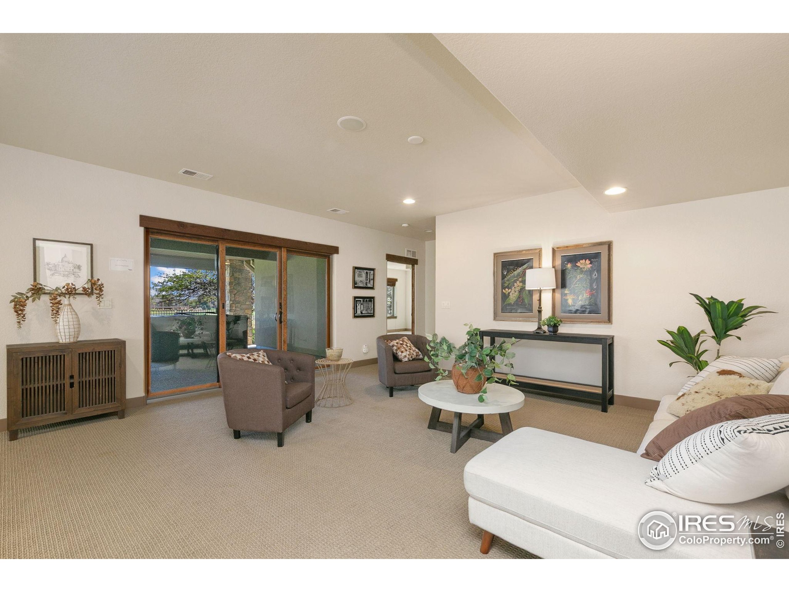 6558 Murano Dr