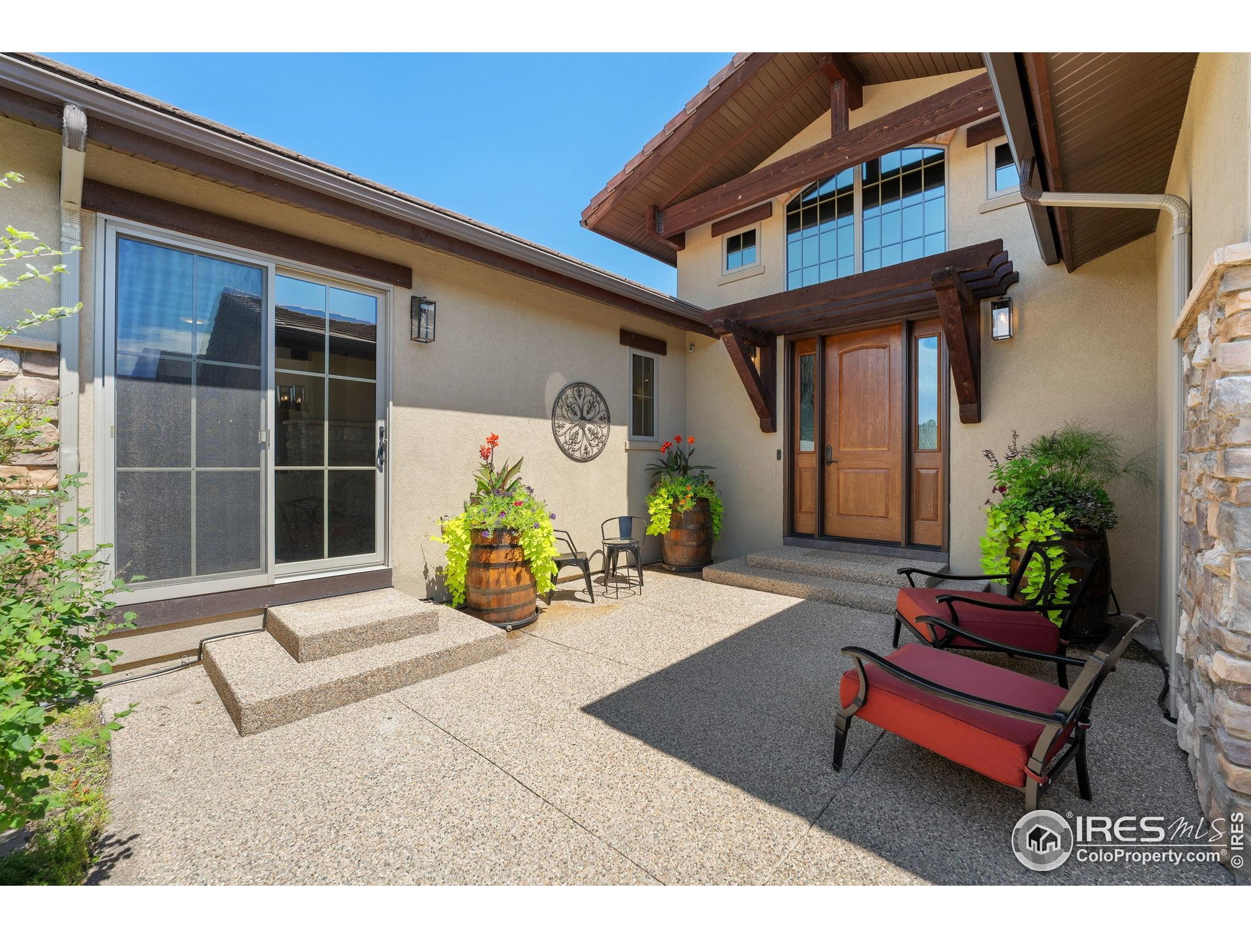 6558 Murano Dr