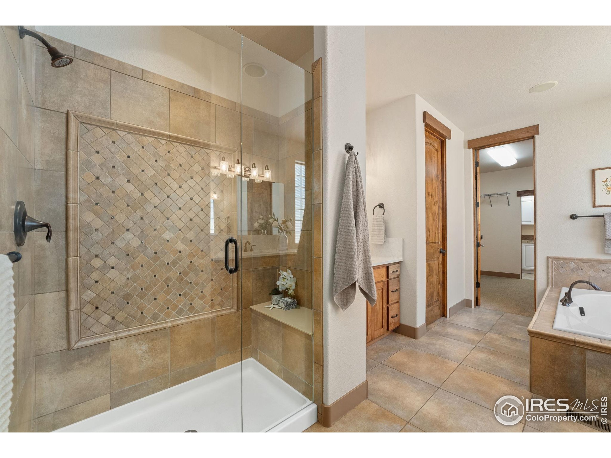 6558 Murano Dr