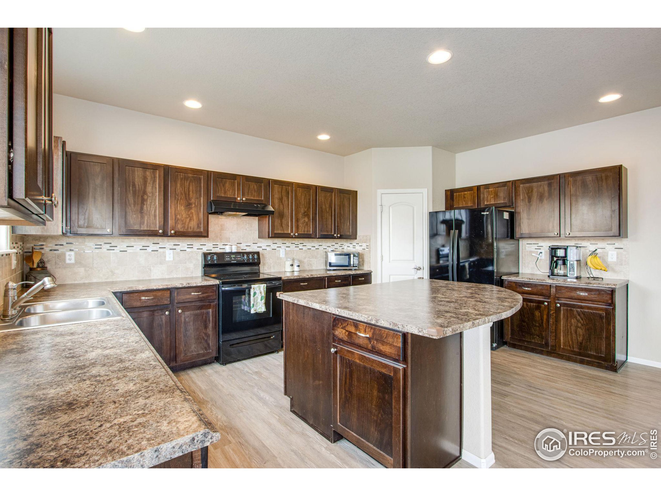 272 Castle Dr