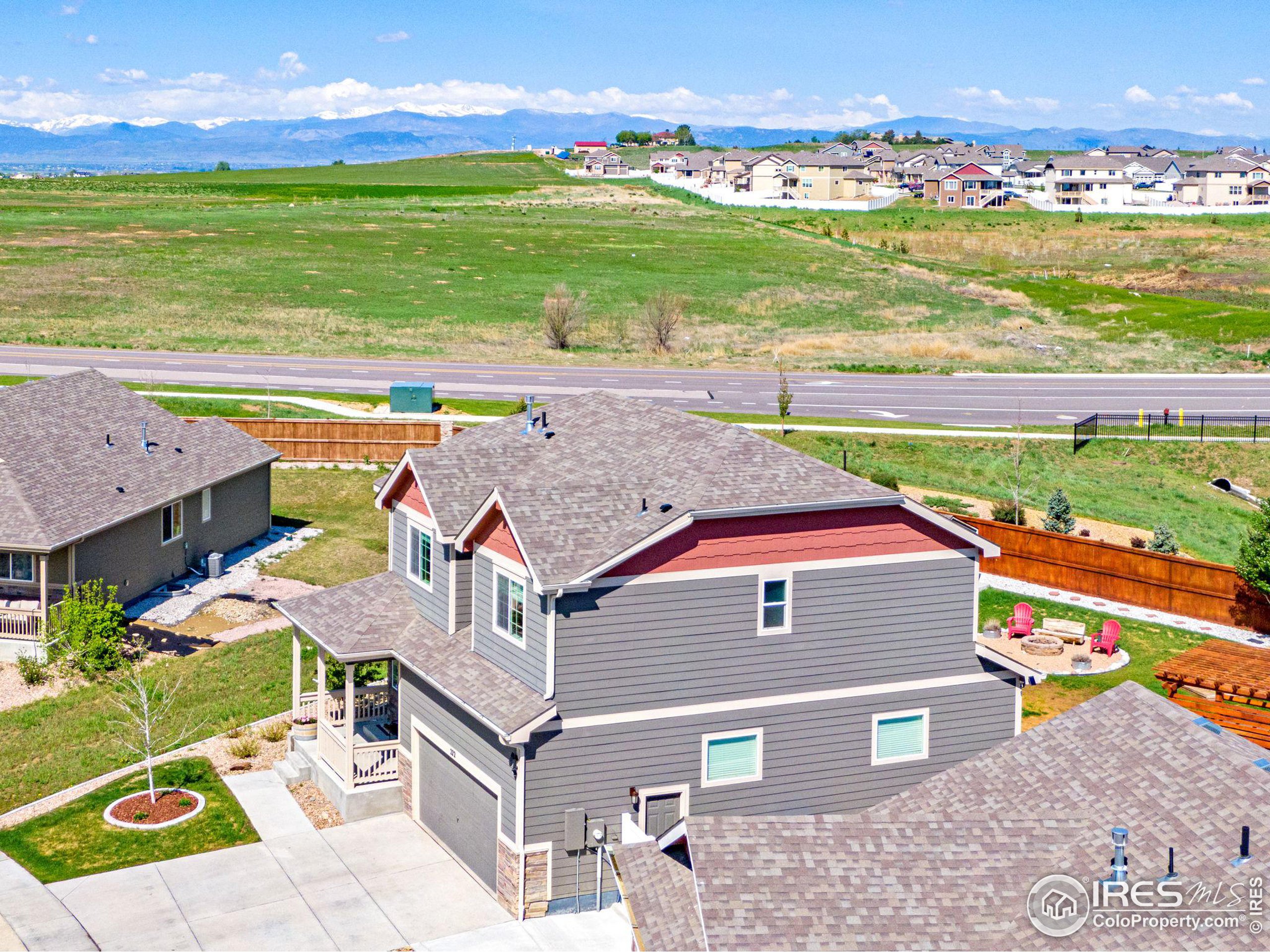 272 Castle Dr