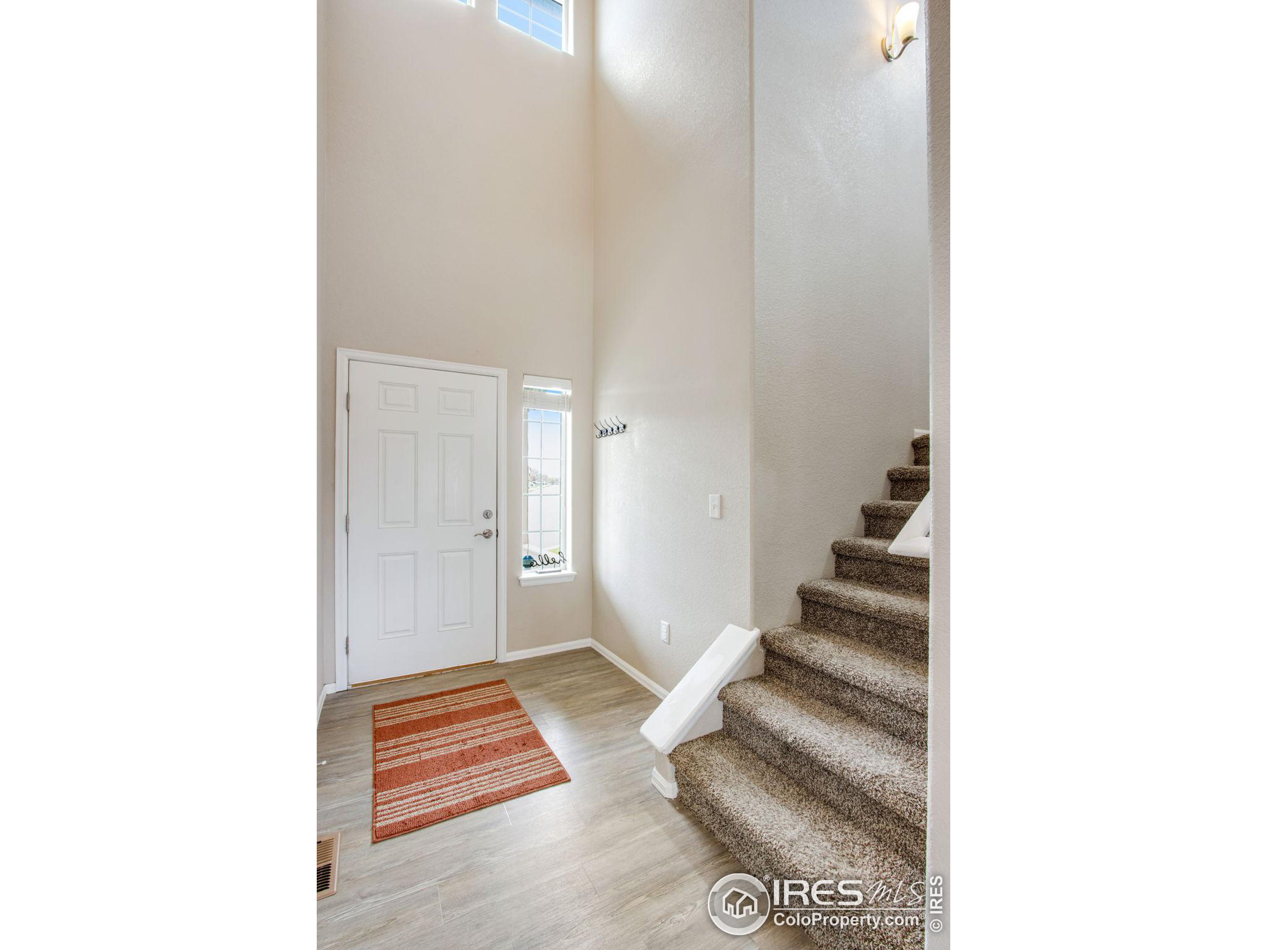272 Castle Dr