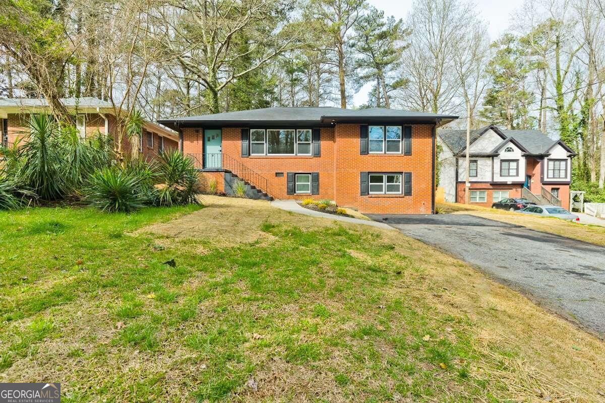 2267 Delowe Drive