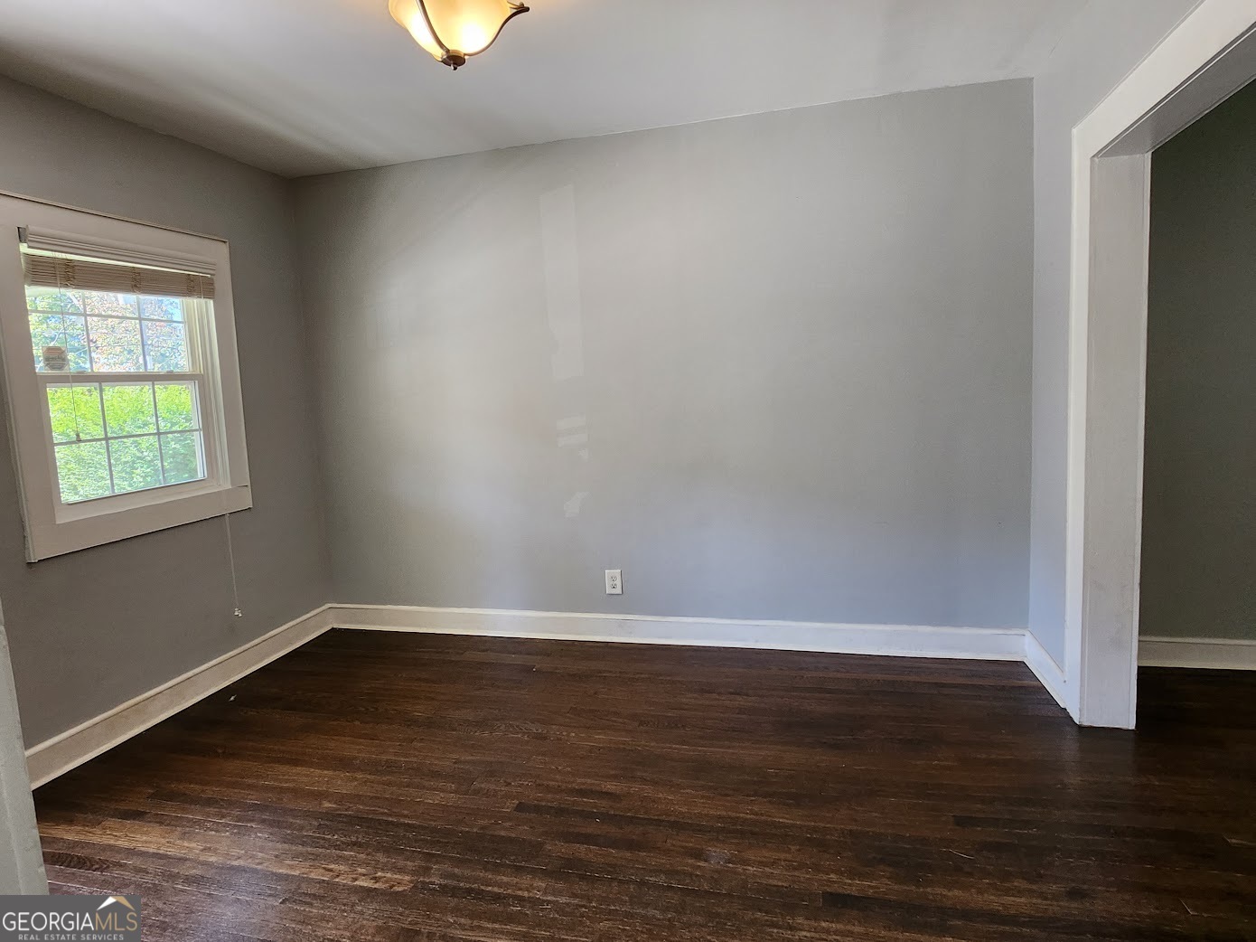 595 ROCKWELL Street SW