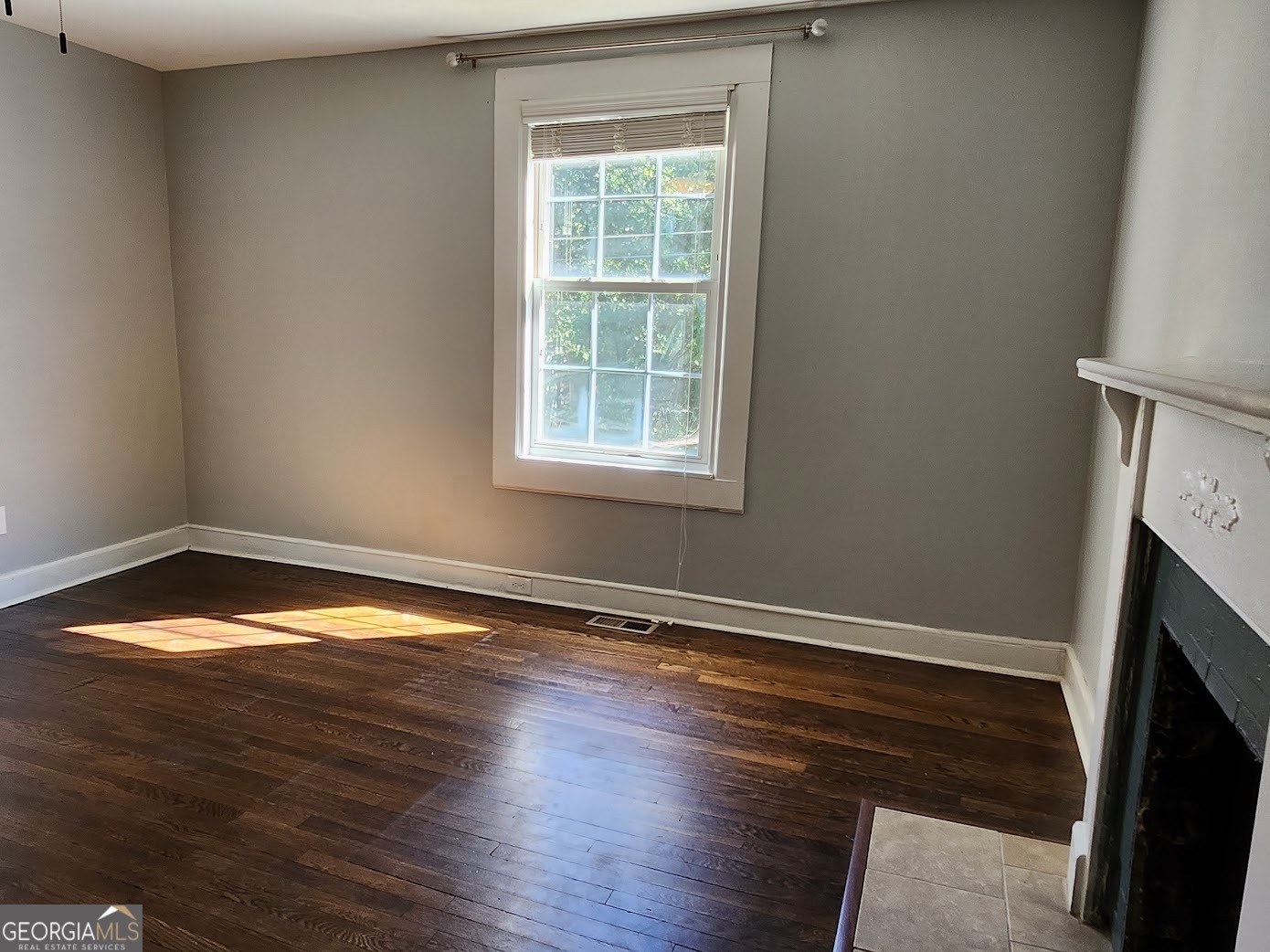 595 ROCKWELL Street SW