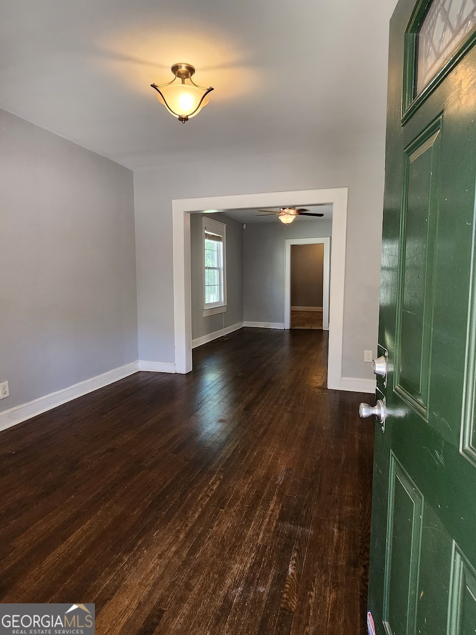 595 ROCKWELL Street SW