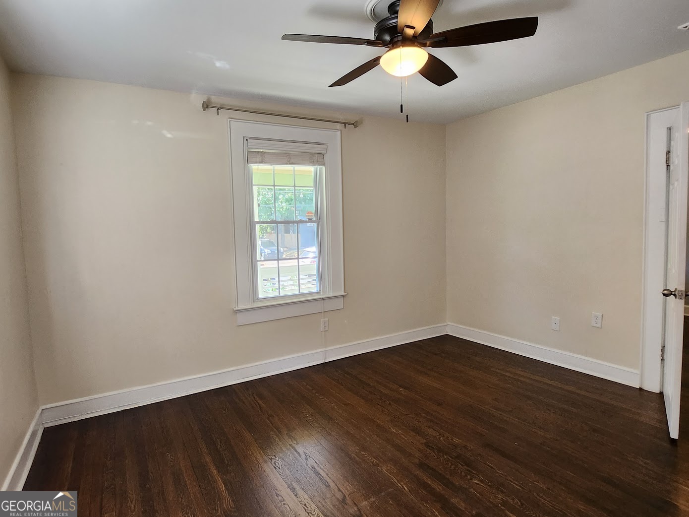 595 ROCKWELL Street SW