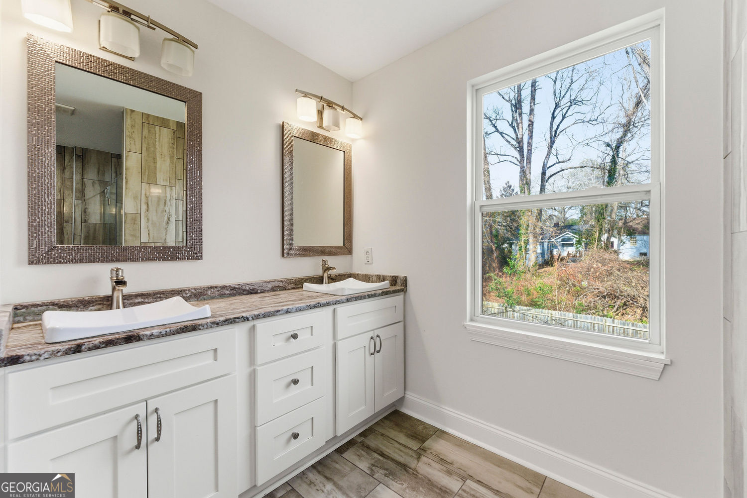 1779 N Olympian Way SW