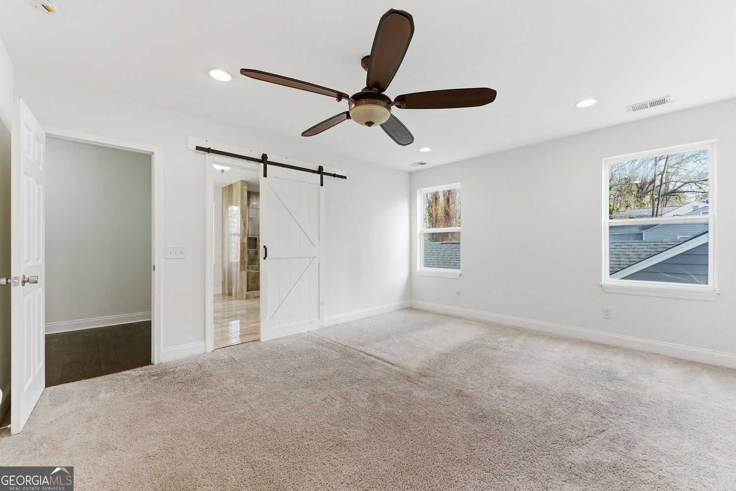 1779 N Olympian Way SW