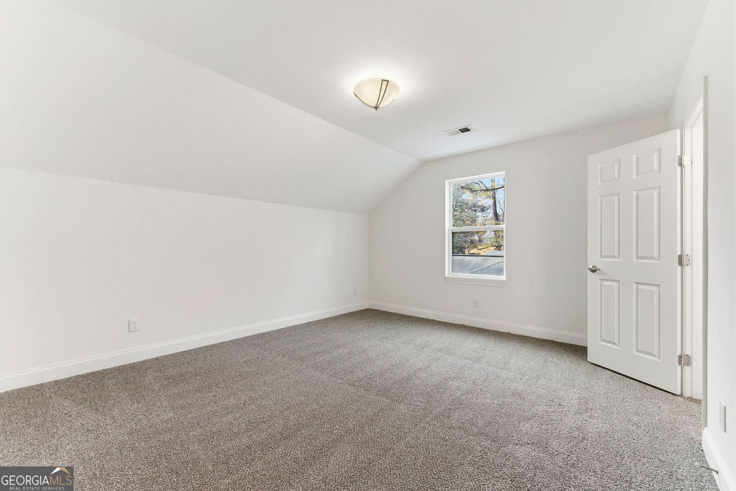 1779 N Olympian Way SW