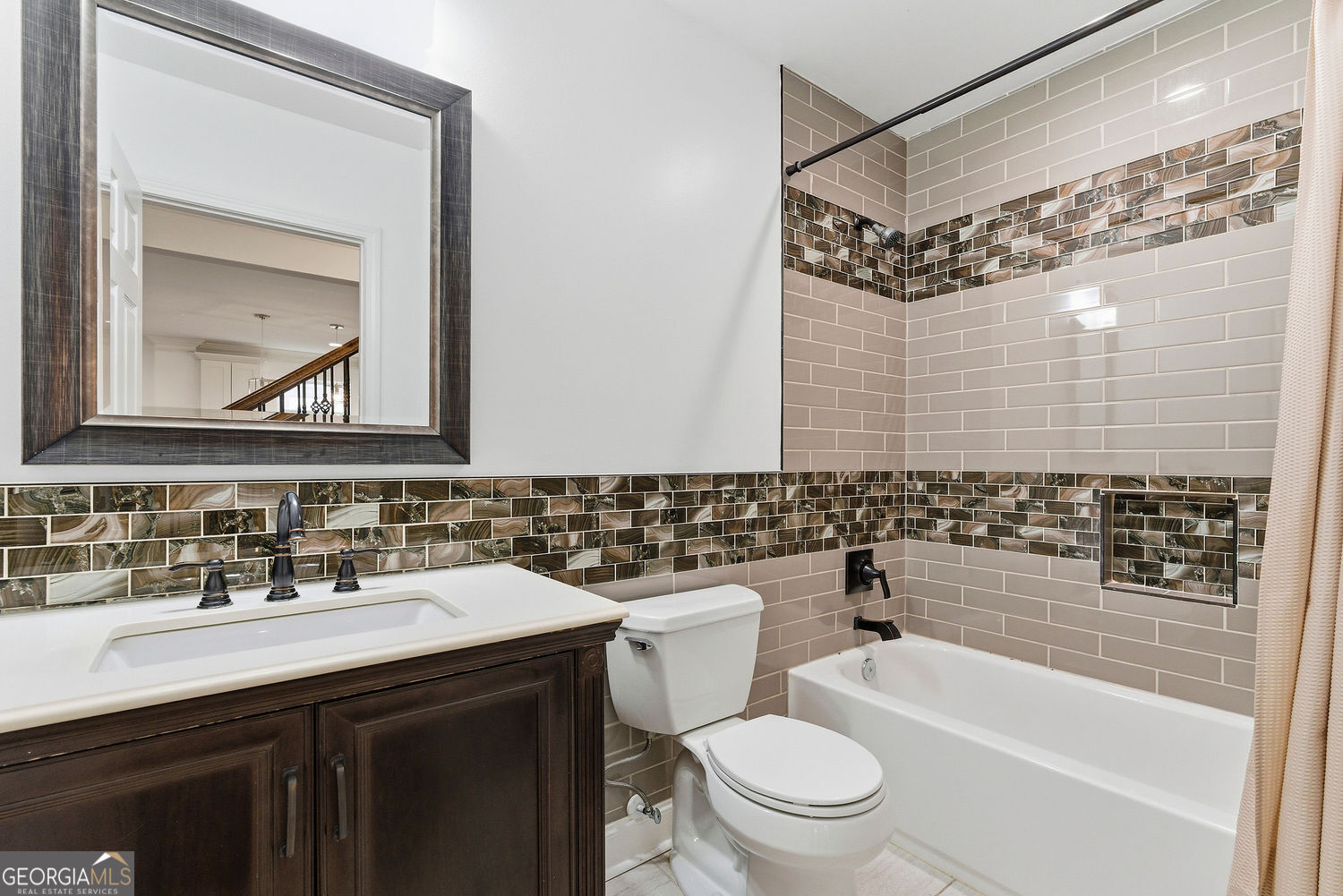 1779 N Olympian Way SW