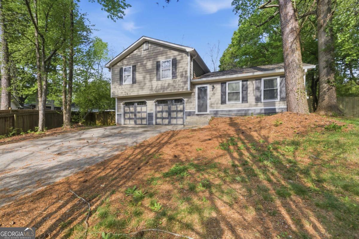 1169 Dustin Court