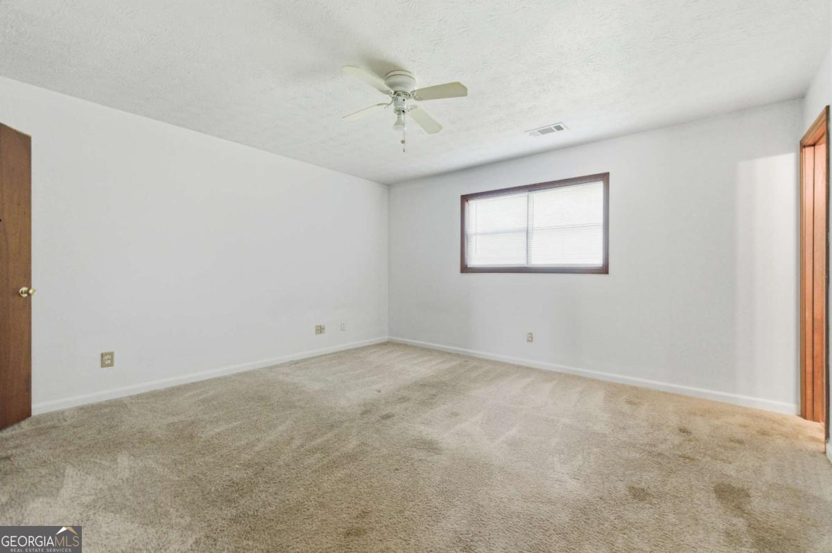 1169 Dustin Court