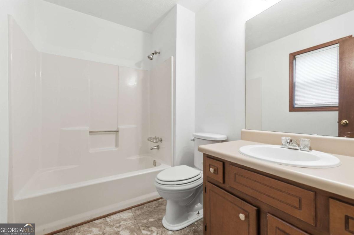 1169 Dustin Court
