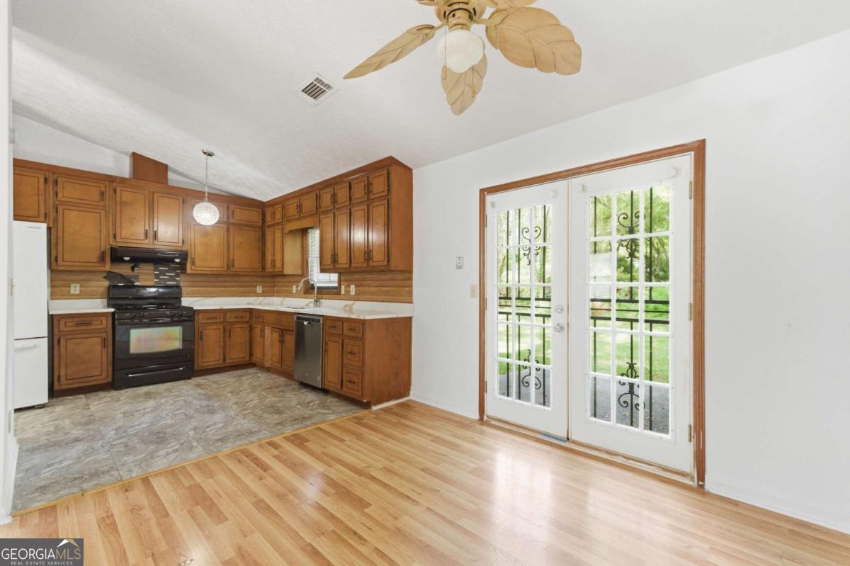 1169 Dustin Court