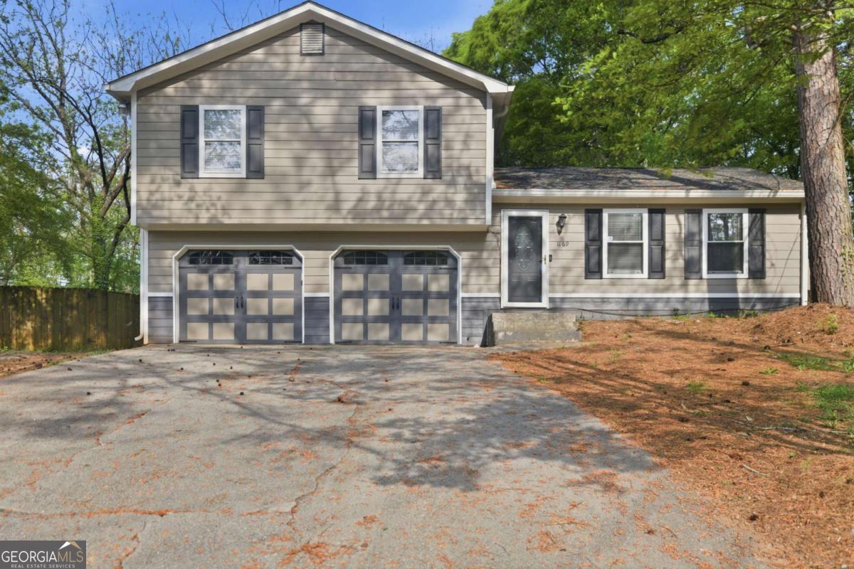 1169 Dustin Court