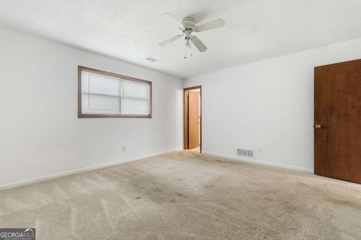 1169 Dustin Court