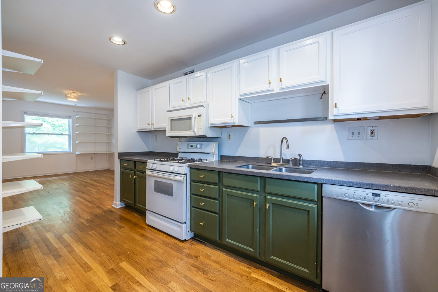 575 Flat Shoals Avenue SE # 8