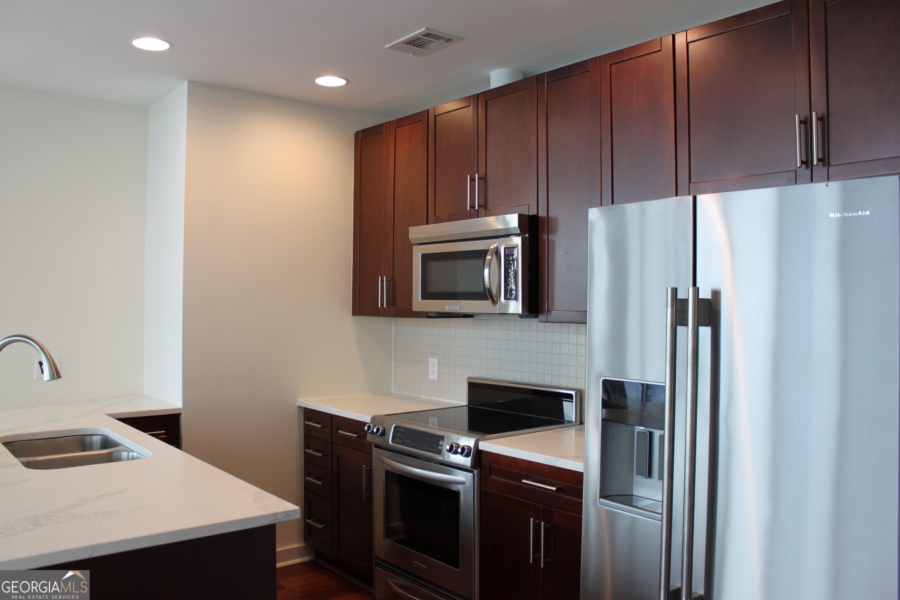 855 PEACHTREE Street NE # 3201
