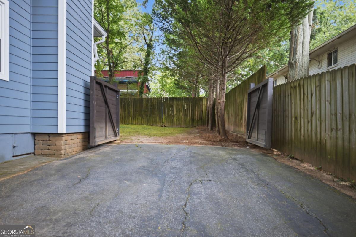 505 Oakdale Road NE # 5