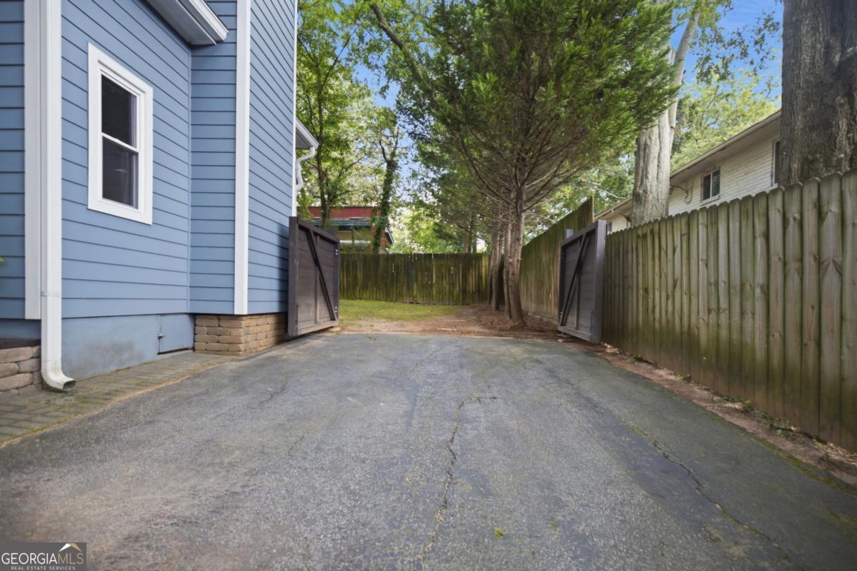 505 Oakdale Road NE # 5