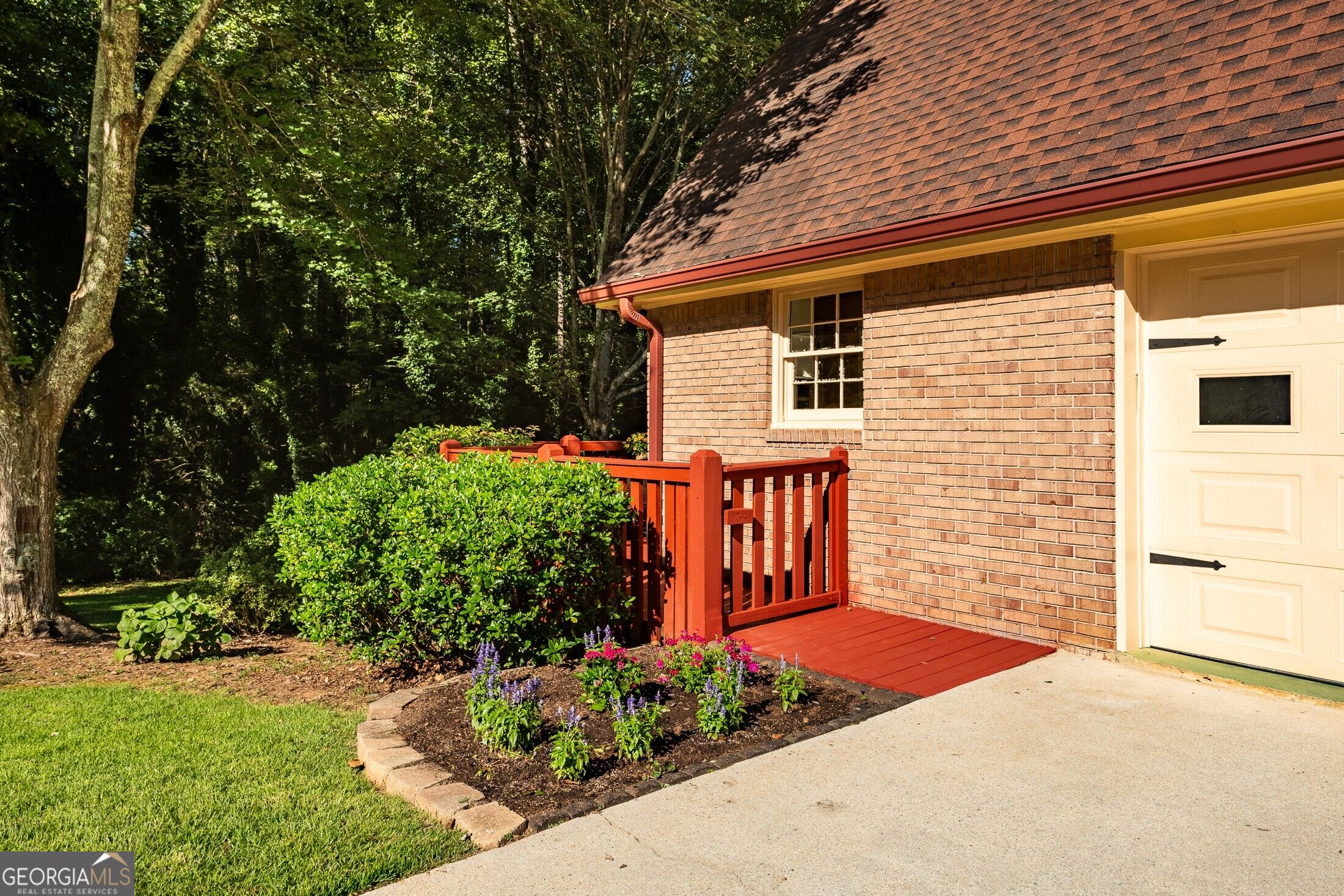 1126 Timothy Terrace