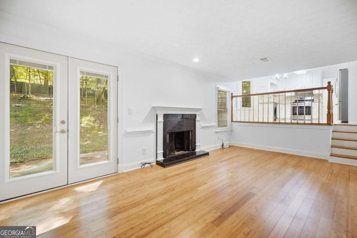 3863 Everett Court