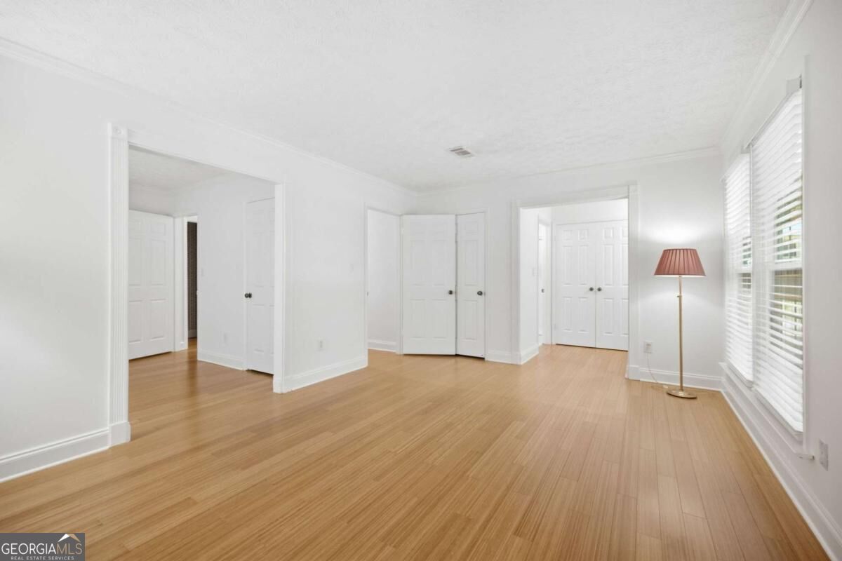 3863 Everett Court