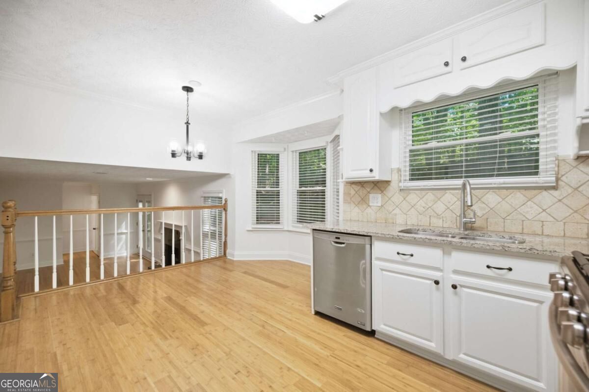 3863 Everett Court